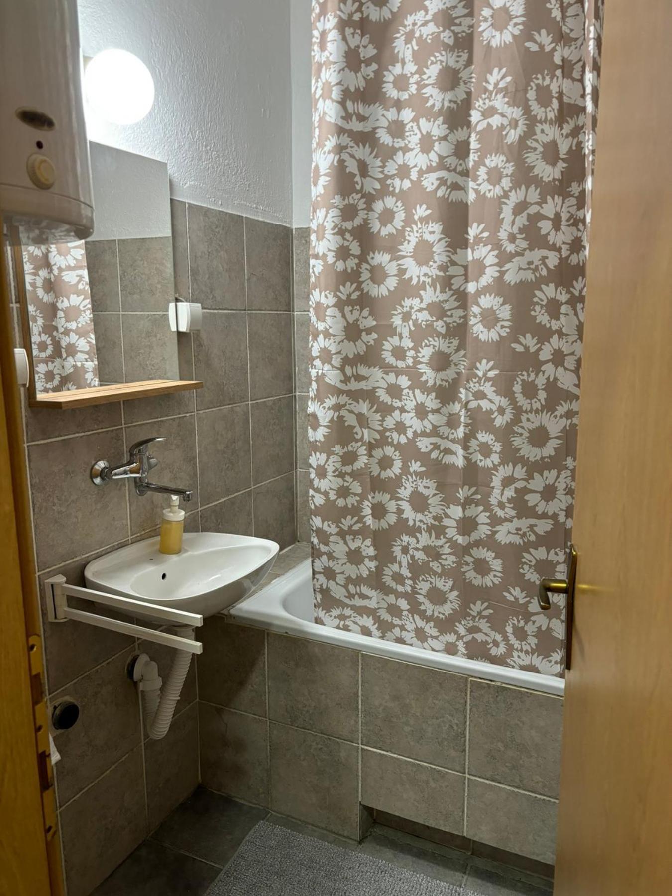 Apartman Lenka *