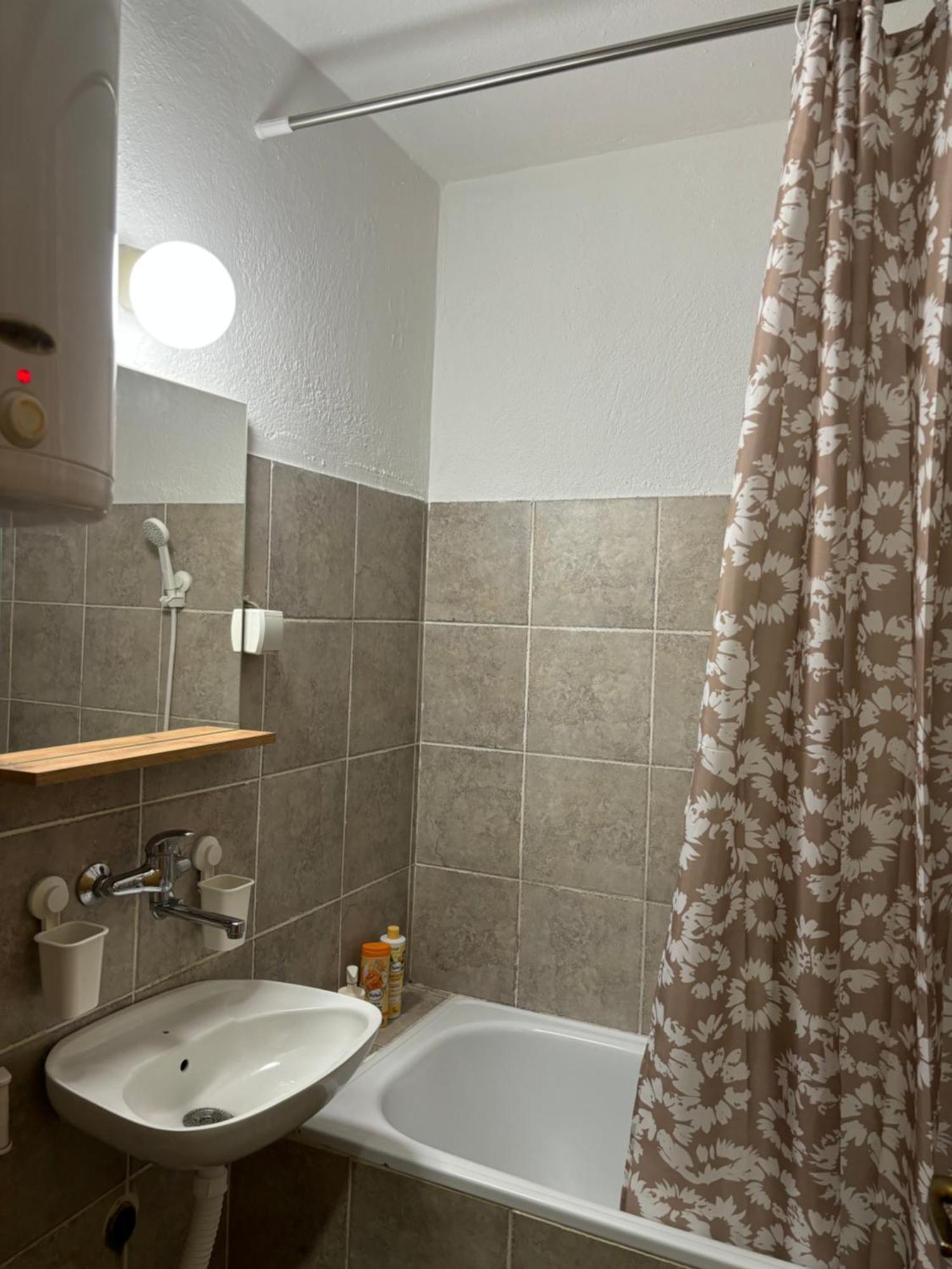 Apartman Lenka *