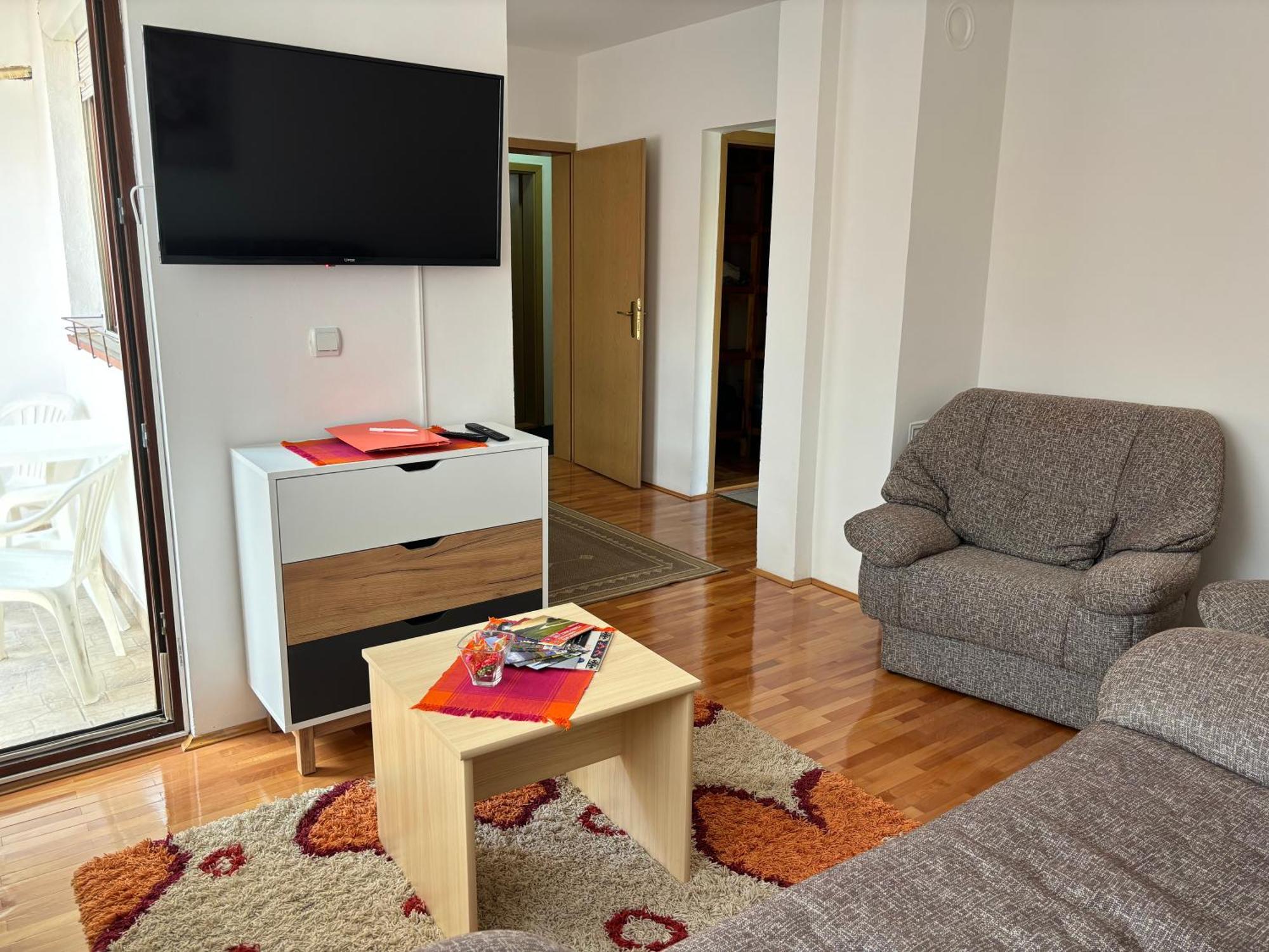 Apartman Lenka *